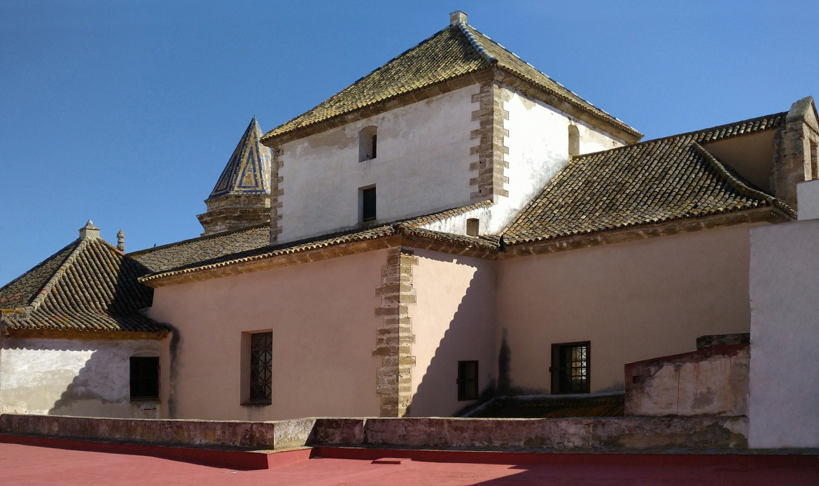 Hospital de Mujeres 42. Viviendas en régimen de cooperativa. Información y Venta: 626 842 176