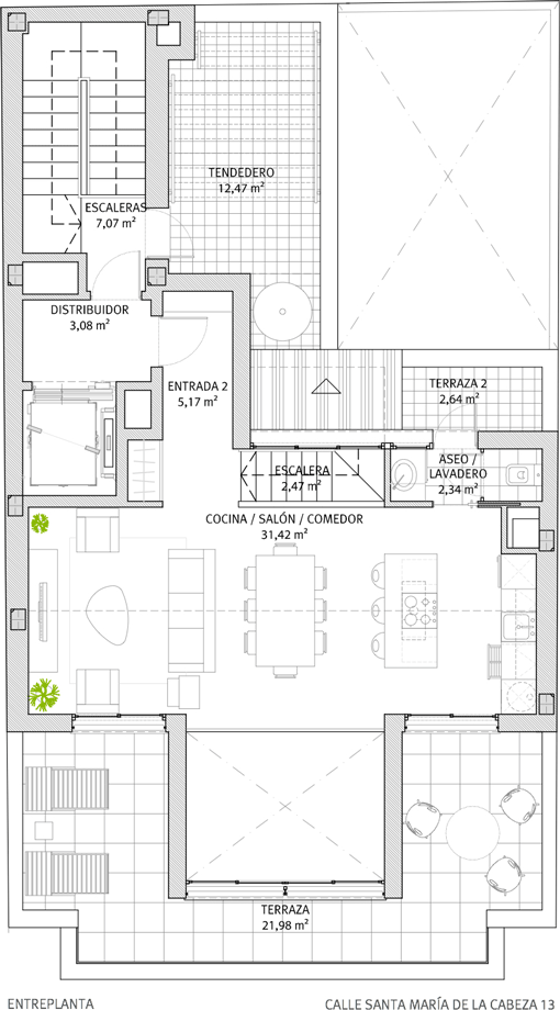 PLANTA ENTREPLANTA-ÁTICO